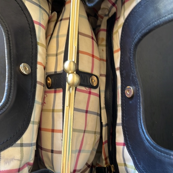 SALE - Classic coach purse-Black- - Picture 4 of 7